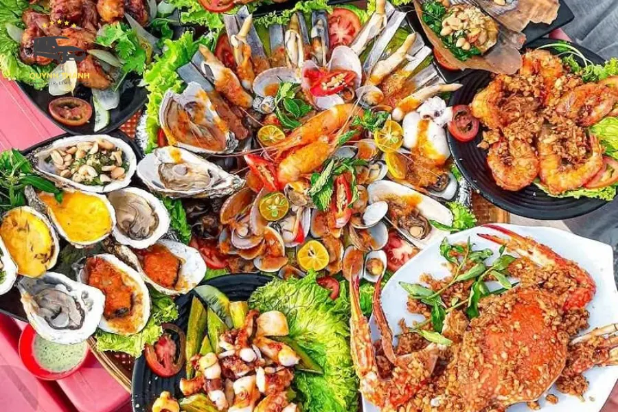 Nhà Hàng Hải Sản Ngon Ở Móng Cái: Kinh Nghiệm Chọn Quán Và Món Ăn Cho Khách Du Lịch