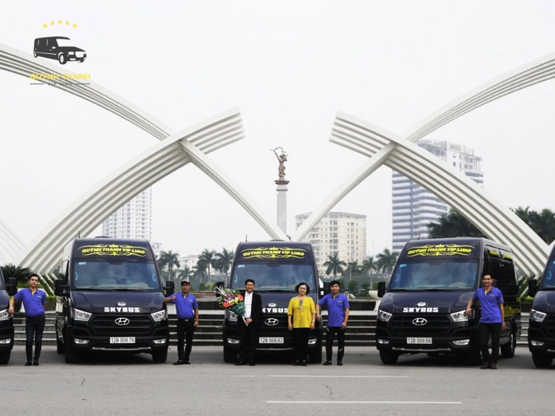 cho thuê xe limousine 11 chỗ đi Hà Nội Ninh Bình