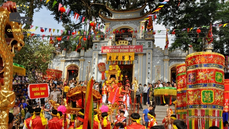 Bài văn khấn khi đi lễ Đền Bắc Lệ