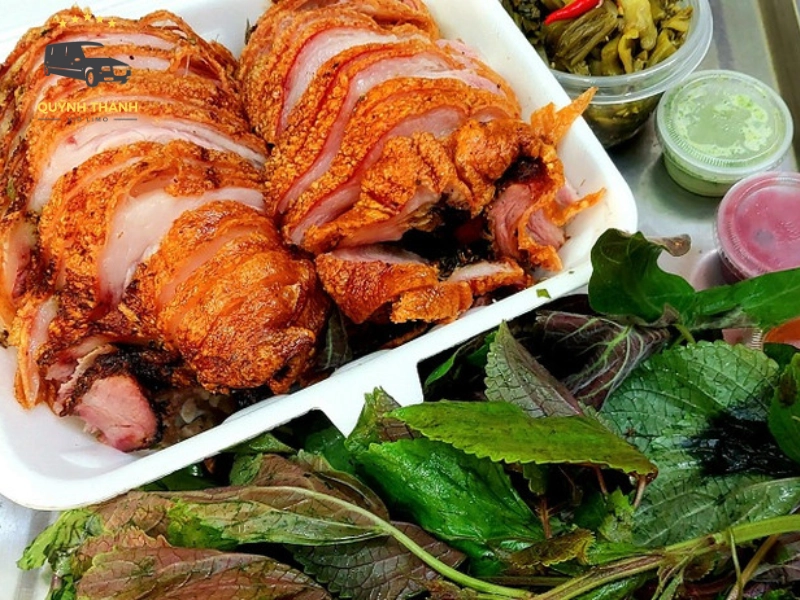 Lợn quay lá mắc mật