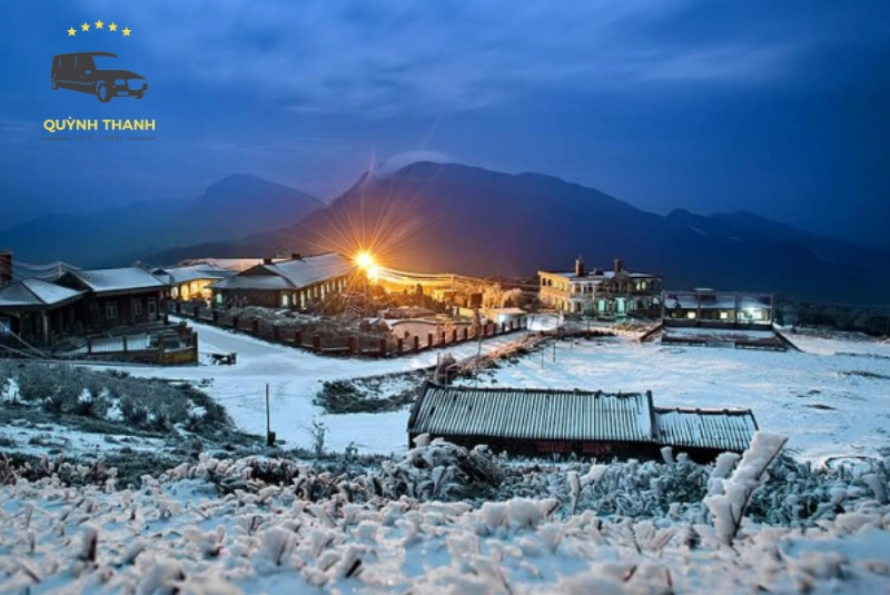 Khu du lịch Mẫu Sơn