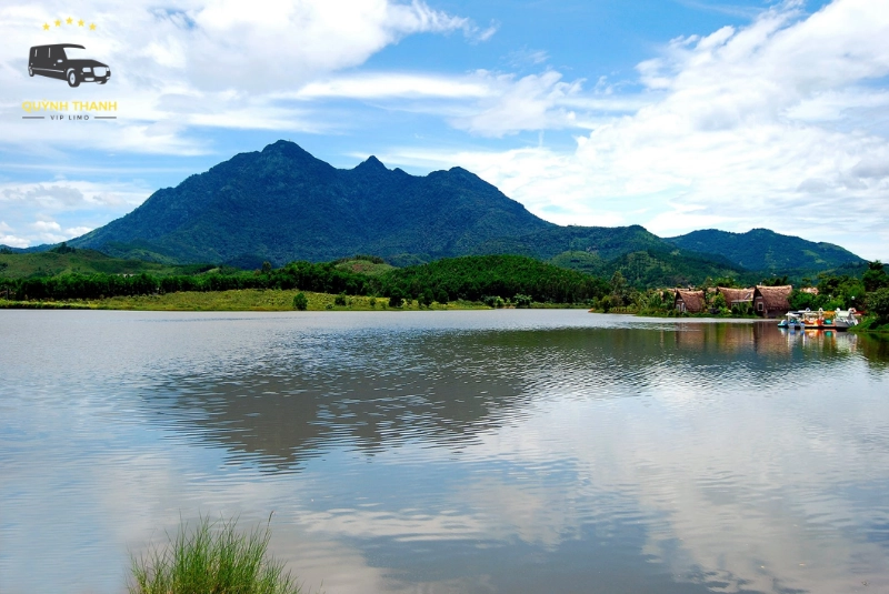 Cập nhật bảng giá vé tham quan và các dịch vụ 