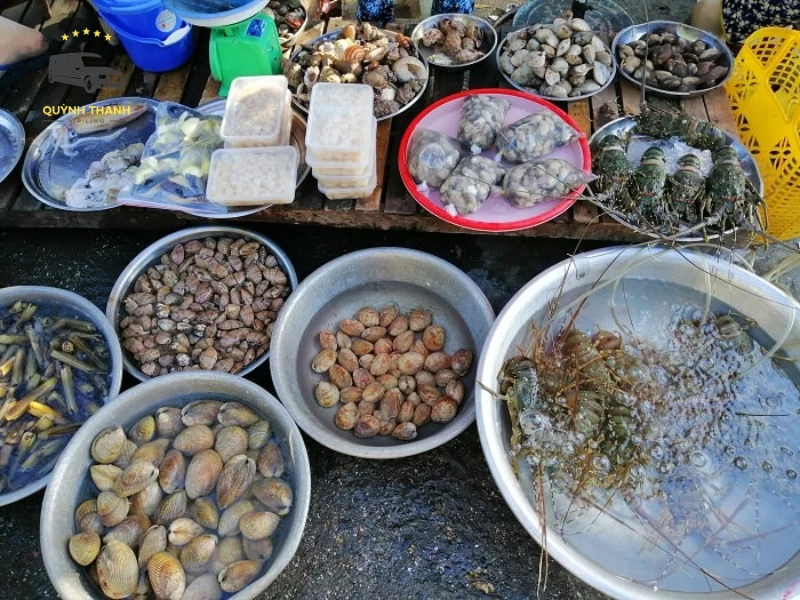 nhà hàng hải sản ngon ở móng cái
