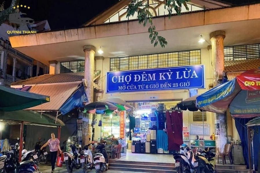 Kinh Nghiệm Khám Phá Chợ Đêm Kỳ Lừa Lạng Sơn Chi Tiết Từ A-Z