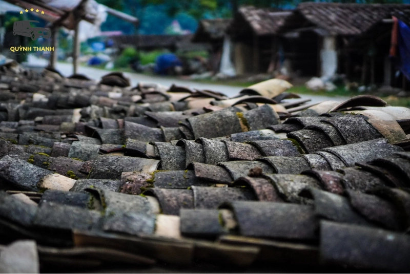 Tham quan xưởng sản xuất ngói âm dương thủ công