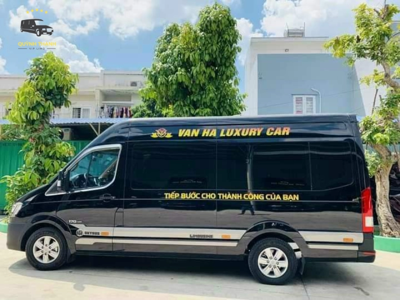 Vân Hà Luxury Car Limousine